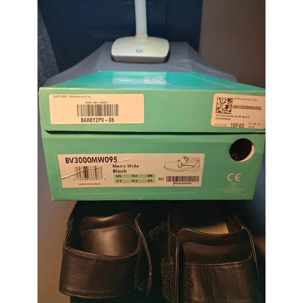 Apex Men's Shoes Size 9.5